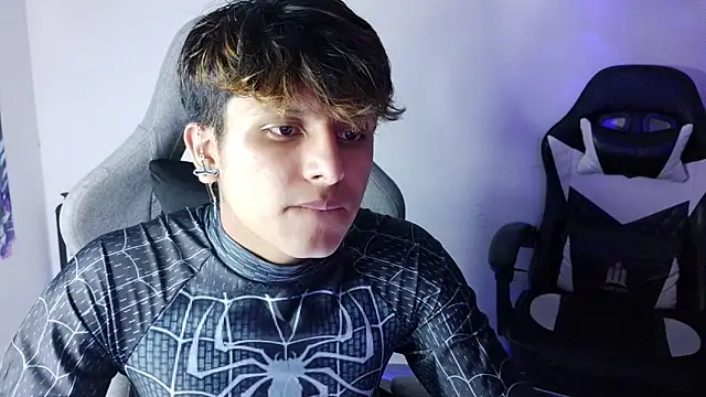dany fans online show from June 3, 2026, 4:37 am