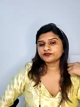 Snapshot of Cute-Rhea chatting on April 21, 2026, 2:01 pm Cute-Rhea online show from April 21, 2026, 2:01 pm
