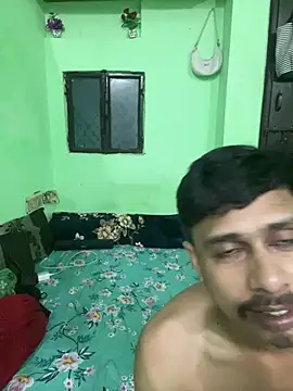 hot-couple-0 online show from July 8, 2026, 9:58 am