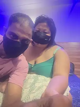 hot-couple-0 online show from July 30, 2026, 4:06 pm