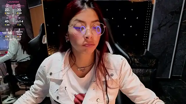 laurab91 online show from May 16, 2026, 3:58 am