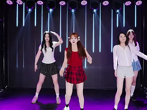 YC-888 online show from April 24, 2026, 8:06 am