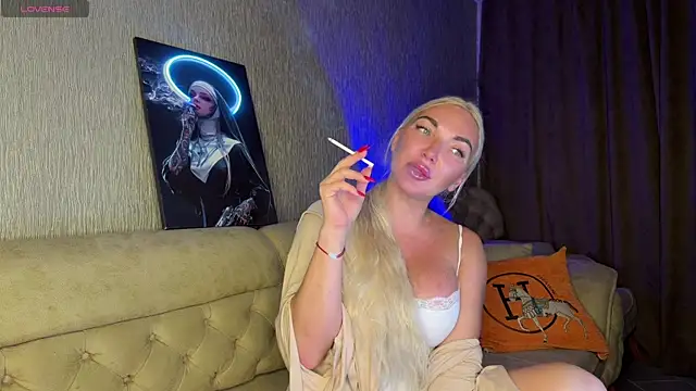 Snapshot of MissJessX chatting on August 4, 2026, 8:11 pm MissJessX online show from August 4, 2026, 8:11 pm