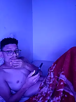 BiggoldencockX online show from April 22, 2026, 2:36 am