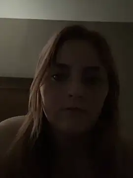 VelvetSoles21 online show from April 22, 2026, 7:00 am