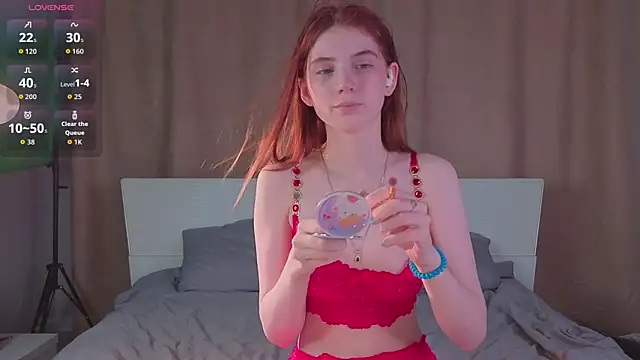 MariAllen online show from July 17, 2026, 2:29 am
