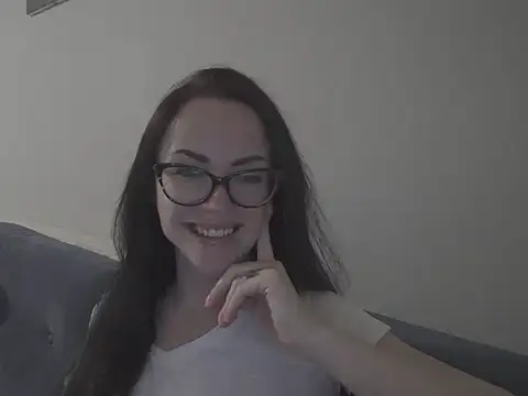Snapshot of CallMeSugar chatting on May 4, 2026, 6:48 pm CallMeSugar online show from May 4, 2026, 6:48 pm