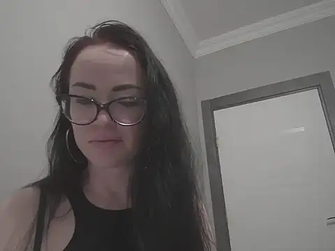 Snapshot of CallMeSugar chatting on May 9, 2026, 6:35 pm CallMeSugar online show from May 9, 2026, 6:35 pm