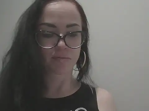 Snapshot of CallMeSugar chatting on May 13, 2026, 7:22 pm CallMeSugar online show from May 13, 2026, 7:22 pm