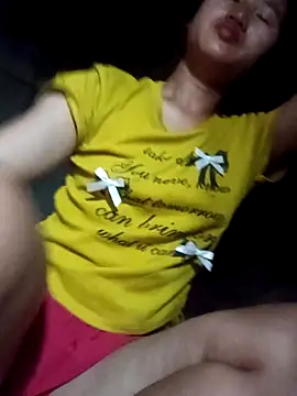 Rosie LoveUU online show from May 17, 2026, 11:23 pm
