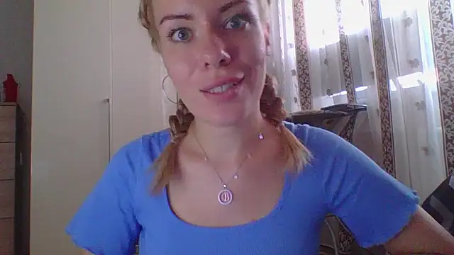 Softy Aura  online show from August 5, 2026, 12:08 pm