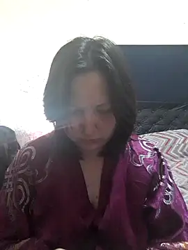 Valkarys online show from April 24, 2026, 8:00 pm