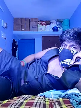 Snapshot of world6kingsss chatting on August 9, 2026, 5:51 pm world6kingsss online show from August 9, 2026, 5:51 pm