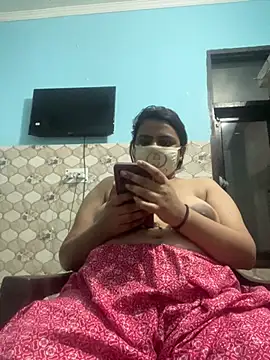 hot-avni online show from July 21, 2026, 3:47 pm