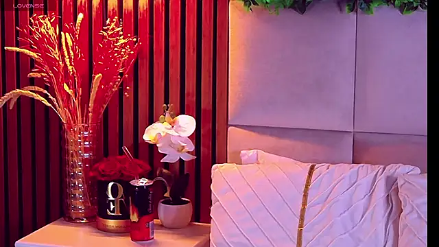 Snapshot of BunnyGoneBad chatting on May 17, 2026, 3:37 am BunnyGoneBad online show from May 17, 2026, 3:37 am