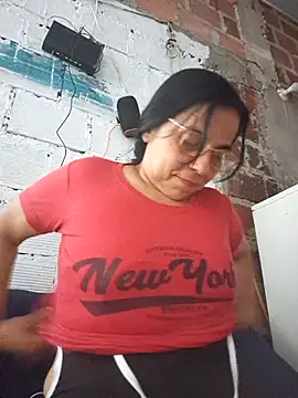 Sweet-Hot-Sucking online show from July 14, 2026, 12:22 pm