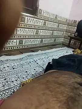 rahulkumar144 online show from April 26, 2026, 7:39 am