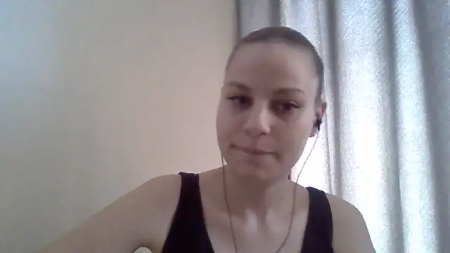  Linsyy ee  online show from May 22, 2026, 10:32 am