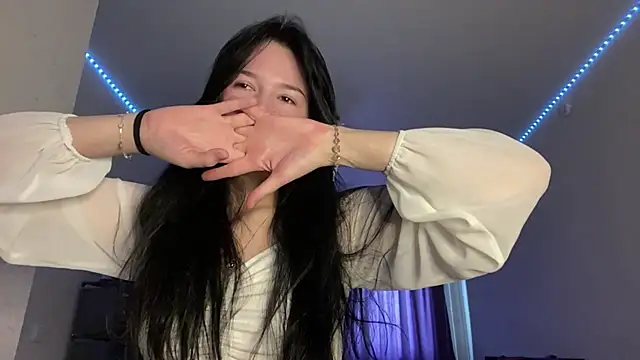 Necusharon online show from May 28, 2026, 6:43 am