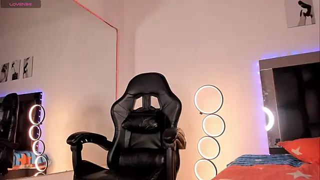 MaxPower003 online show from July 29, 2026, 12:20 am