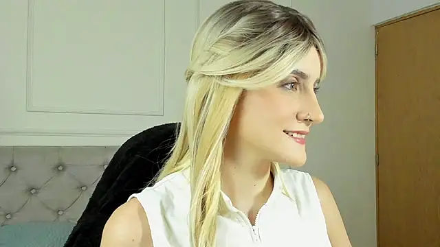 Jessica lisbon online show from June 10, 2026, 4:17 pm
