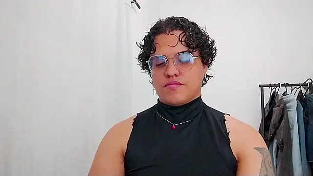 Diane exotic online show from May 5, 2026, 12:29 am