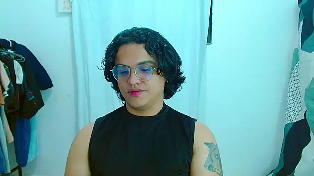 Snapshot of Diane_exotic chatting on July 30, 2026, 1:04 am Diane exotic online show from July 30, 2026, 1:04 am