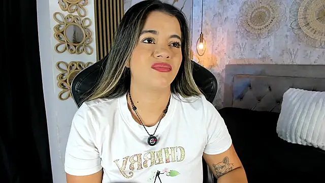 Leidy 2026 online show from June 19, 2026, 1:04 pm