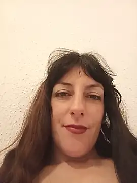 Valeriadolce online show from May 16, 2026, 12:51 am