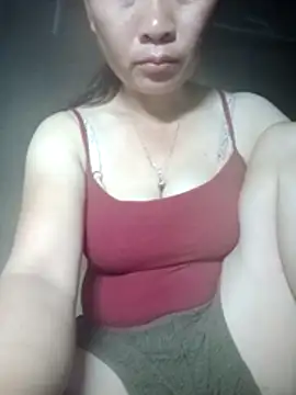 Lella 01 online show from June 10, 2026, 11:57 pm