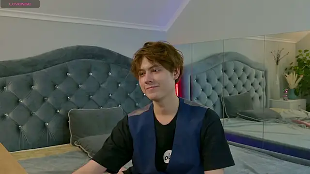 Mark Ian  online show from April 29, 2026, 5:30 pm