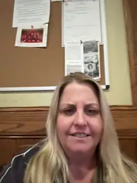 Bruiserboomer2 online show from April 29, 2026, 10:38 pm