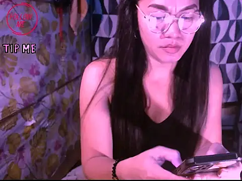 Snapshot of TSjuicyhotdrops chatting on October 17, 2025, 1:25 pm TSjuicyhotdrops online show from October 17, 2025, 1:25 pm