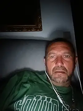Frank20cmdura online show from May 23, 2026, 1:22 am