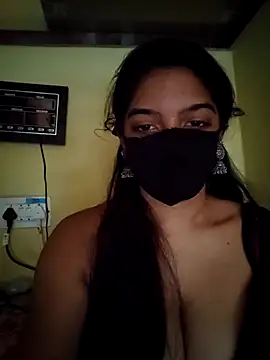 Snapshot of vanika2000 chatting on July 1, 2026, 4:36 am vanika2000 online show from July 1, 2026, 4:36 am