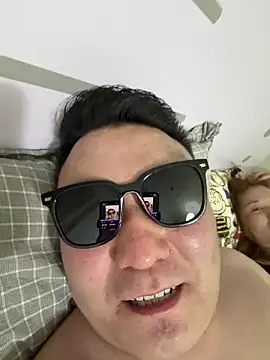 langzi-888 online show from May 9, 2026, 5:51 pm