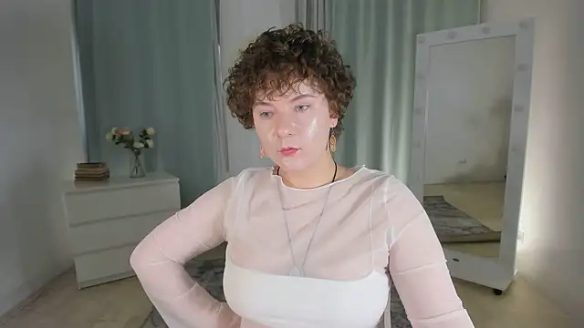 Snapshot of MelittaStorrie chatting on July 18, 2026, 6:17 am MelittaStorrie online show from July 18, 2026, 6:17 am