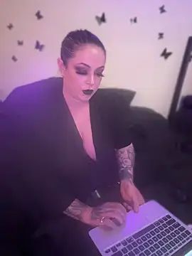 Snapshot of tacyeannxo chatting on July 24, 2026, 7:01 pm tacyeannxo online show from July 24, 2026, 7:01 pm