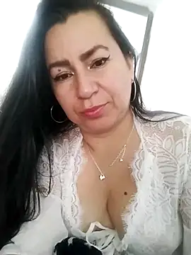 HelenNovoa online show from June 3, 2026, 9:31 pm