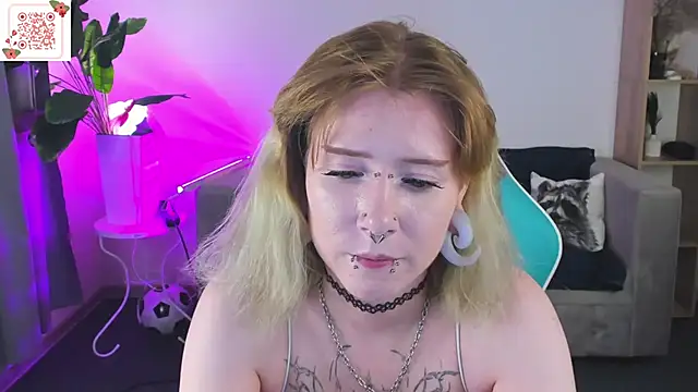 Elira Vane online show from June 25, 2026, 5:12 am