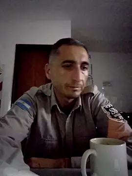 Alejandro83bsf online show from June 7, 2026, 5:22 am