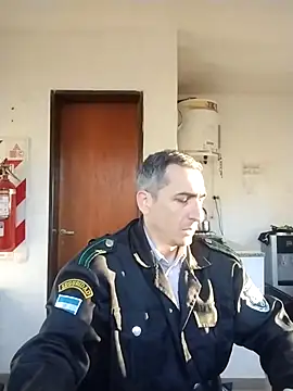 Alejandro83bsf online show from July 6, 2026, 12:46 pm