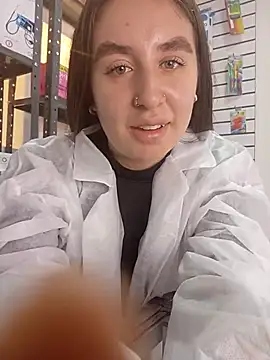 Snapshot of alison_mars chatting on May 27, 2026, 1:08 pm alison mars online show from May 27, 2026, 1:08 pm
