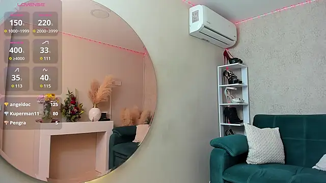 Snapshot of paolarey chatting on February 12, 2025, 2:32 pm paolarey online show from February 12, 2025, 2:32 pm