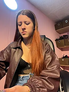 Snapshot of Ally_sunnn chatting on July 25, 2026, 11:02 pm Ally sunnn online show from July 25, 2026, 11:02 pm