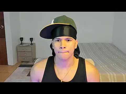 sant wahlberg online show from May 15, 2026, 5:14 am