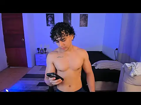 Snapshot of mateo_jack chatting on July 6, 2026, 3:03 pm mateo jack online show from July 6, 2026, 3:03 pm