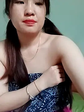 Kee2000 online show from May 20, 2026, 7:58 am
