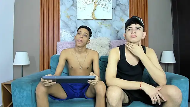 LOVE GUYS1 online show from May 9, 2026, 1:27 pm