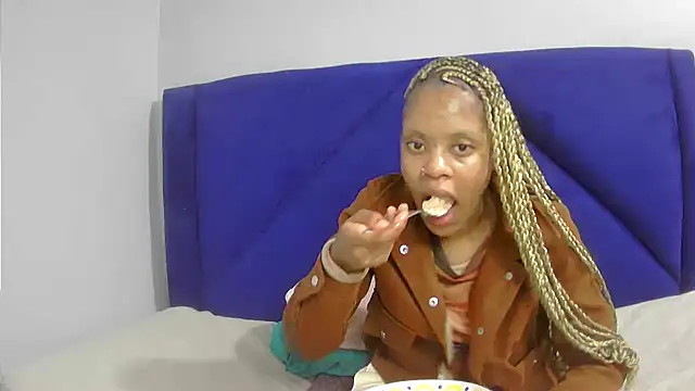 Snapshot of TheSexyBibi chatting on July 7, 2026, 7:29 pm TheSexyBibi online show from July 7, 2026, 7:29 pm